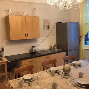 Large House Close To Seafront Brighton